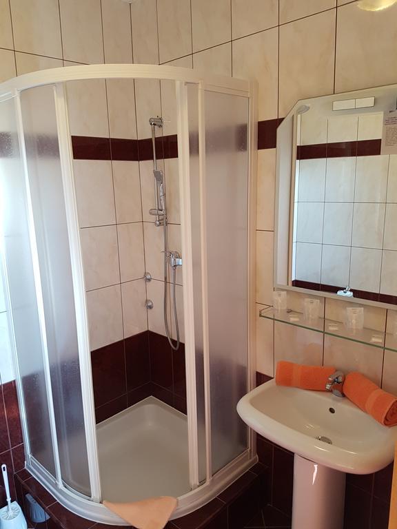 Guesthouse Villa Adria Malinska Kültér fotó
