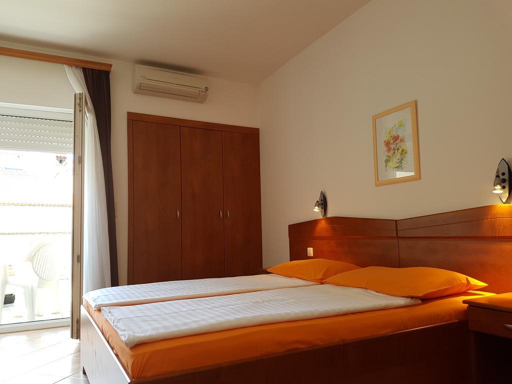 Guesthouse Villa Adria Malinska Kültér fotó