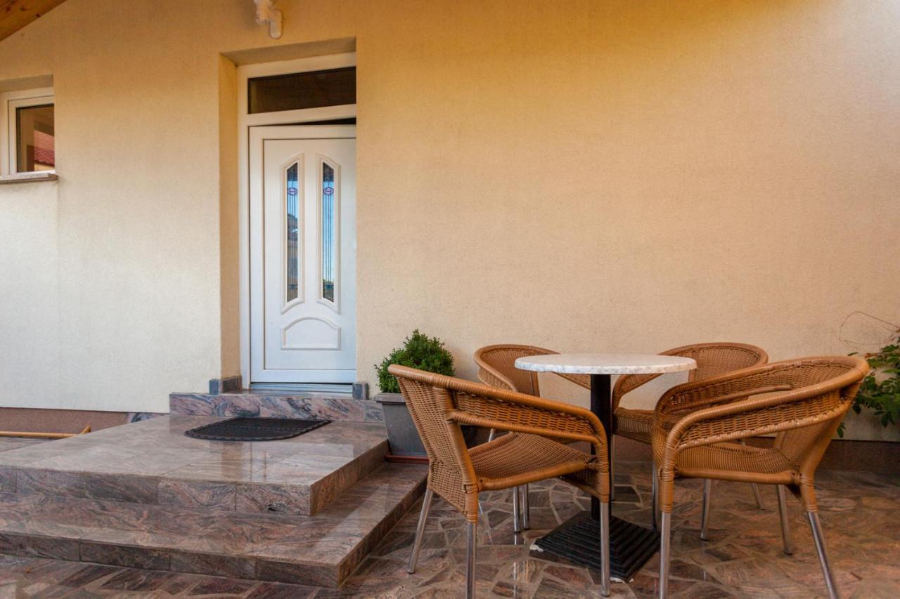 Guesthouse Villa Adria Malinska Kültér fotó